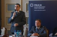 Konferencja pod tytułem &quot;Policja bez barier – lepiej rozumiem, sprawniej pomagam&quot;