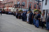 Utworzony łańcuch ludzkich rąk - mikołowski rynek, 10.09.2019 r.