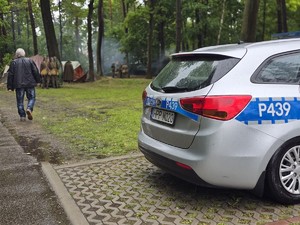 na zdjęciu widać radiowóz