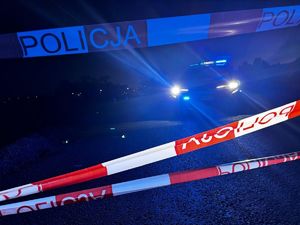 na zdjeciu widać policyjną taśmę