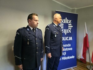 na zdjęciu widać policjantów