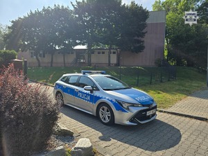 naz zdjęciu widać radiowóz