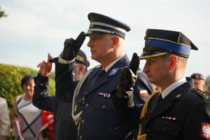 na zdjęciu widać uczestników uroczystości