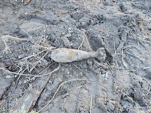 na zdjeciu widać pocisk