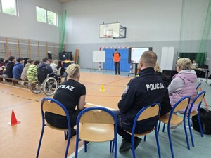 na zdjęciu widać uczestników spotkania
