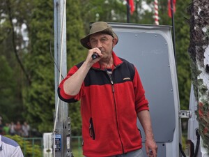 na zdjęciu widać mężczyznę