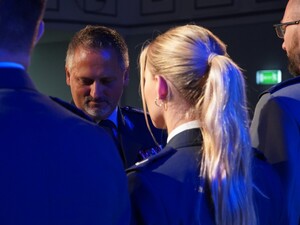 na zdjęciu widać policjantów