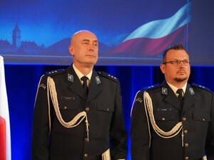 na zdjęciu widać policjantów