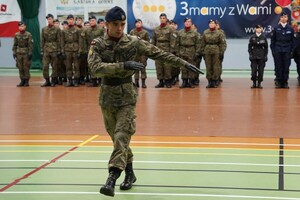 na zdjęciu widać uczniów